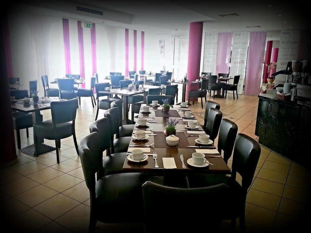 Hotel Primula Troisdorf Extérieur photo