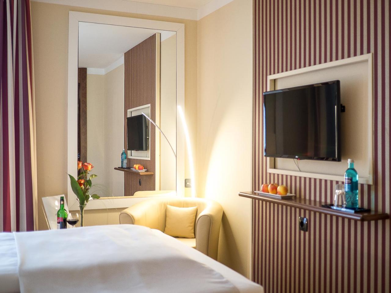 Hotel Primula Troisdorf Extérieur photo